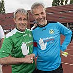 Pierre Littbarski und Professor Thomas Danne