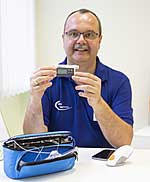 Von 'Closed-loop', einer Art künstlicher Bauchspeicheldrüse, verspricht sich Dr. Thomas Kapellen eine Menge. Der Oberarzt an der UKL-Kinderklinik betreut 400 Kinder und Jugendliche mit Diabetes. Von 'Closed-loop', einer Art künstlicher Bauchspeicheldrüse, verspricht sich Dr. Thomas Kapellen eine Menge. Der Oberarzt an der UKL-Kinderklinik betreut 400 Kinder und Jugendliche mit Diabetes.