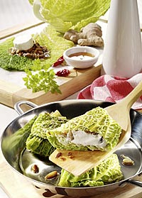 Gefüllte Wirsing-Taschen mit Ziegenkäse